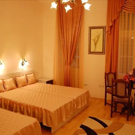 Guest house House Viktorija 2*